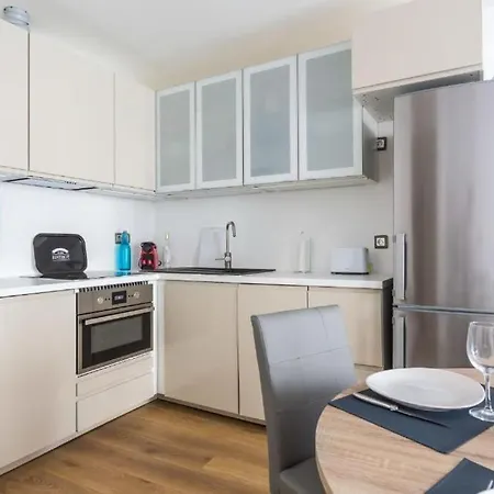 Easylodge - 3 Apartment Bordeaux